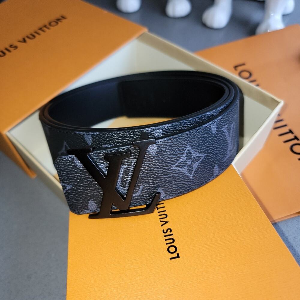 Louis Vuitton LV Initiales 40mm Matte Black Men's Belt Authentic in Box …
